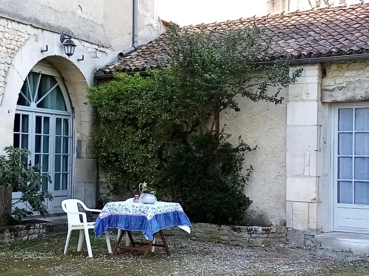 مبيت وإفطار Lachaise Domaine De Pladuc المظهر الخارجي الصورة