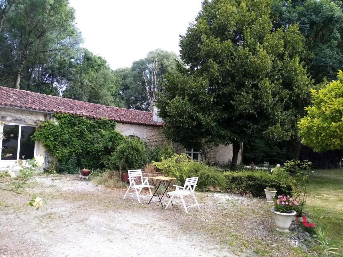 مبيت وإفطار Lachaise Domaine De Pladuc المظهر الخارجي الصورة
