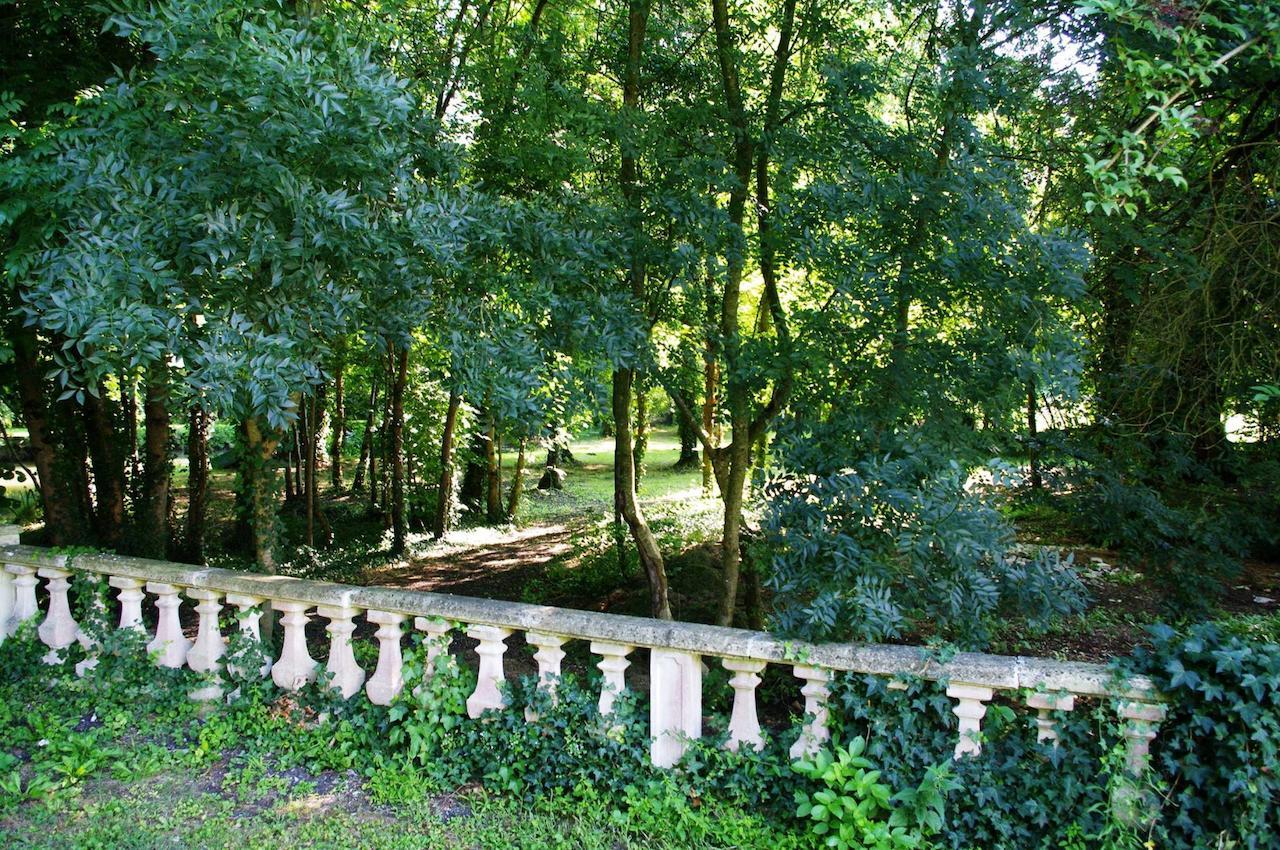 مبيت وإفطار Lachaise Domaine De Pladuc المظهر الخارجي الصورة